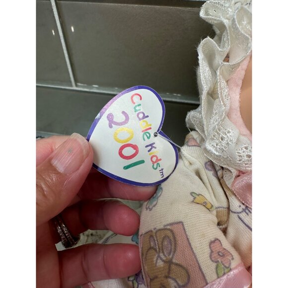 Lot of 2 VTG  Cuddle Kids Porcelain Girl Baby Dolls Duck & Sophie Sunflower tag - Picture 7 of 13